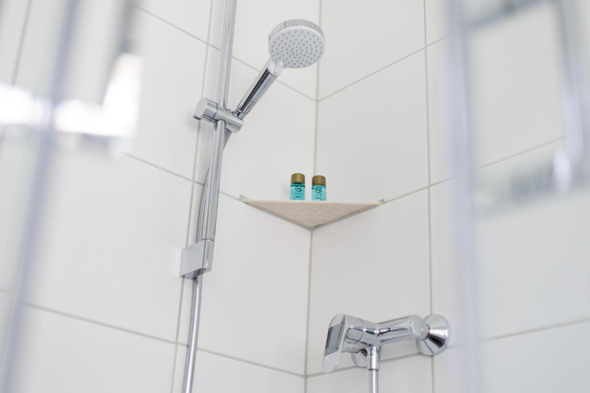 Hotel Zur Traube Uffenheim Экстерьер фото