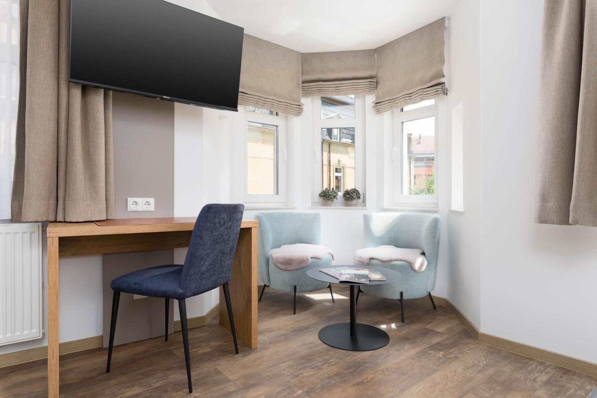 Hotel Zur Traube Uffenheim Экстерьер фото