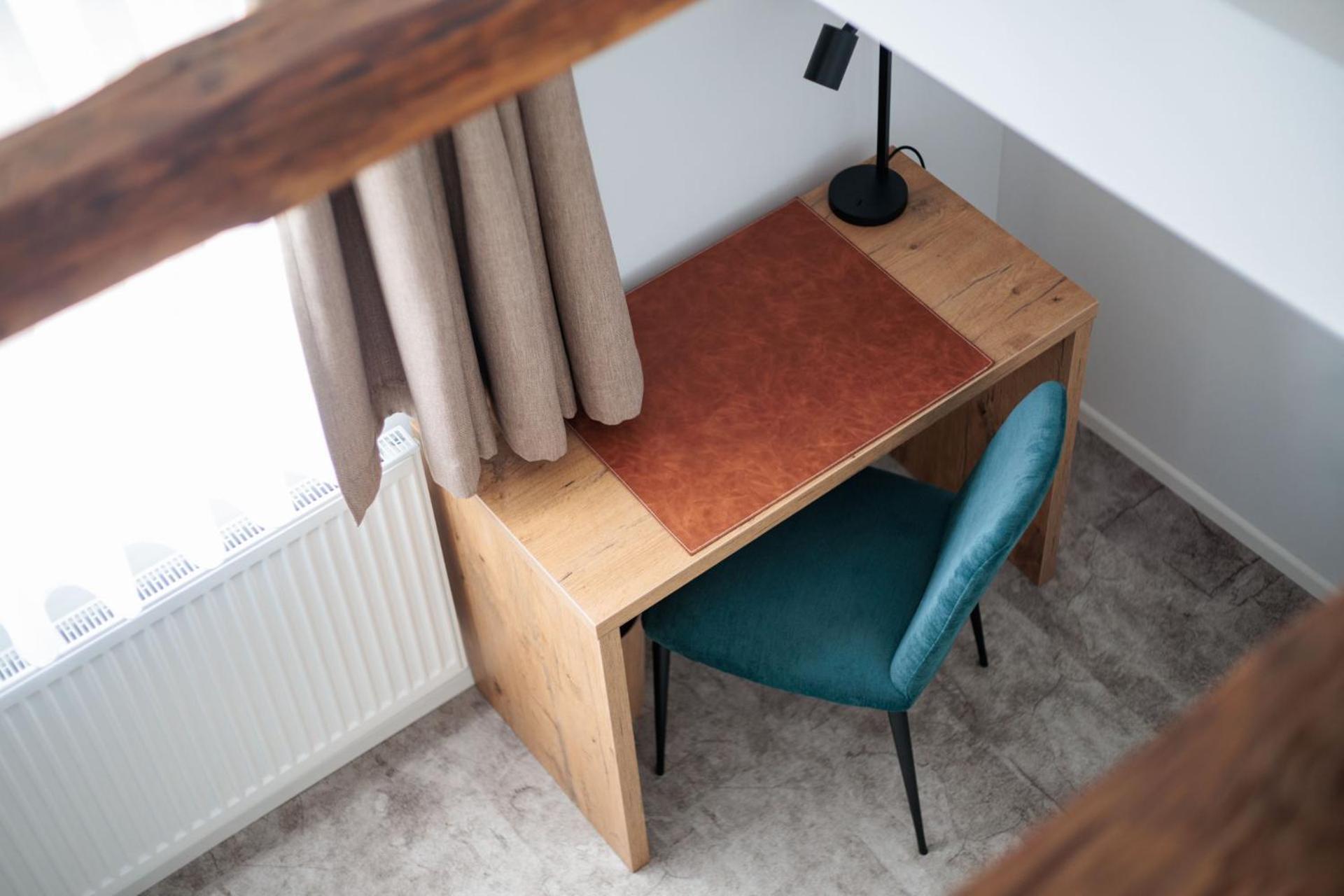 Hotel Zur Traube Uffenheim Экстерьер фото