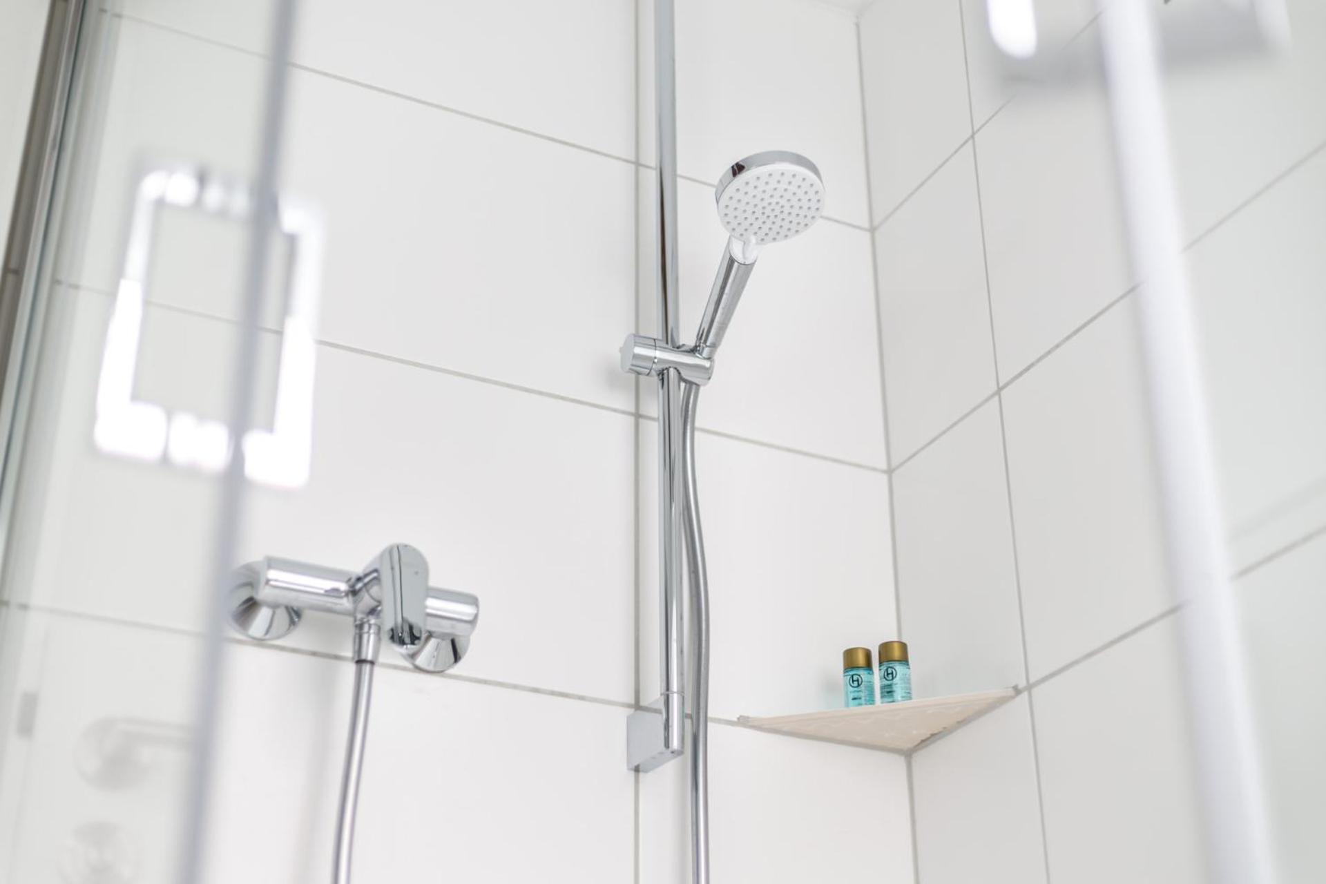 Hotel Zur Traube Uffenheim Экстерьер фото